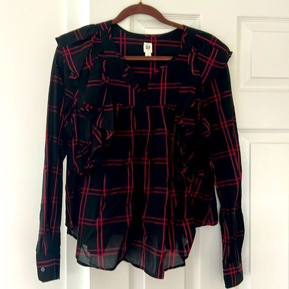 GAP Tops - GAP Black Red Cascade Ruffle Plaid Pullover Long Sleeve Shirt Size L